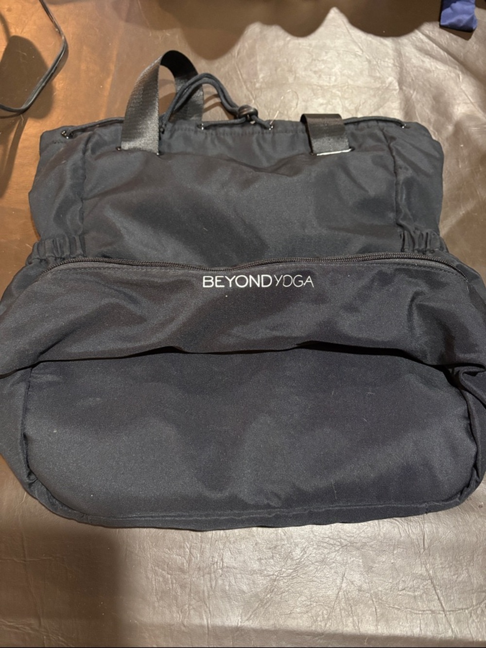 Beyond Yoga Black Convertible Men's Backpack Tote